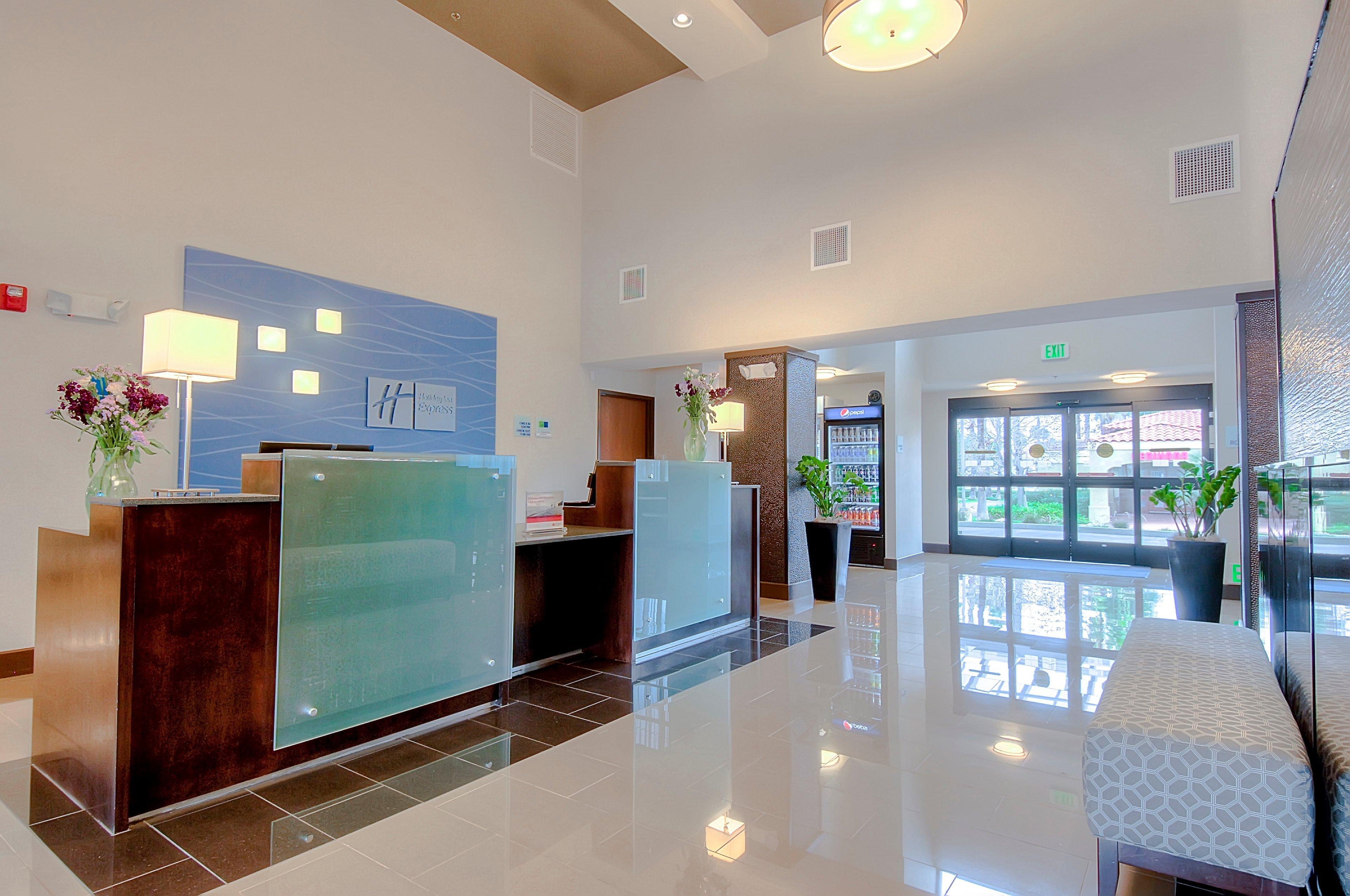 Holiday Inn Express Hotel & Suites Carlsbad Beach By Ihg Extérieur photo