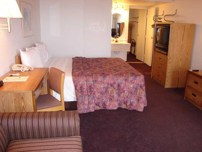 Holiday Inn Express Hotel & Suites Carlsbad Beach By Ihg Extérieur photo