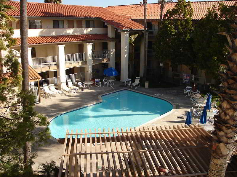 Holiday Inn Express Hotel & Suites Carlsbad Beach By Ihg Extérieur photo