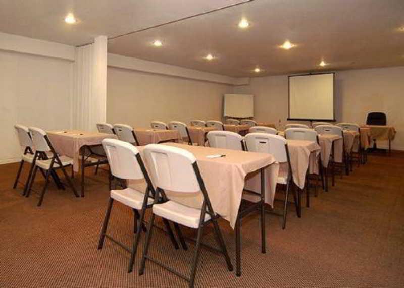 Holiday Inn Express Hotel & Suites Carlsbad Beach By Ihg Facilités photo